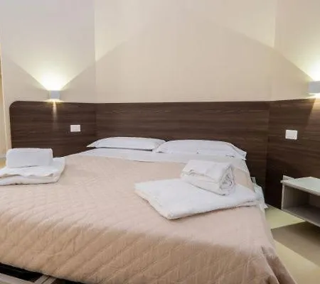 招待所 I Lamioni - & 4*